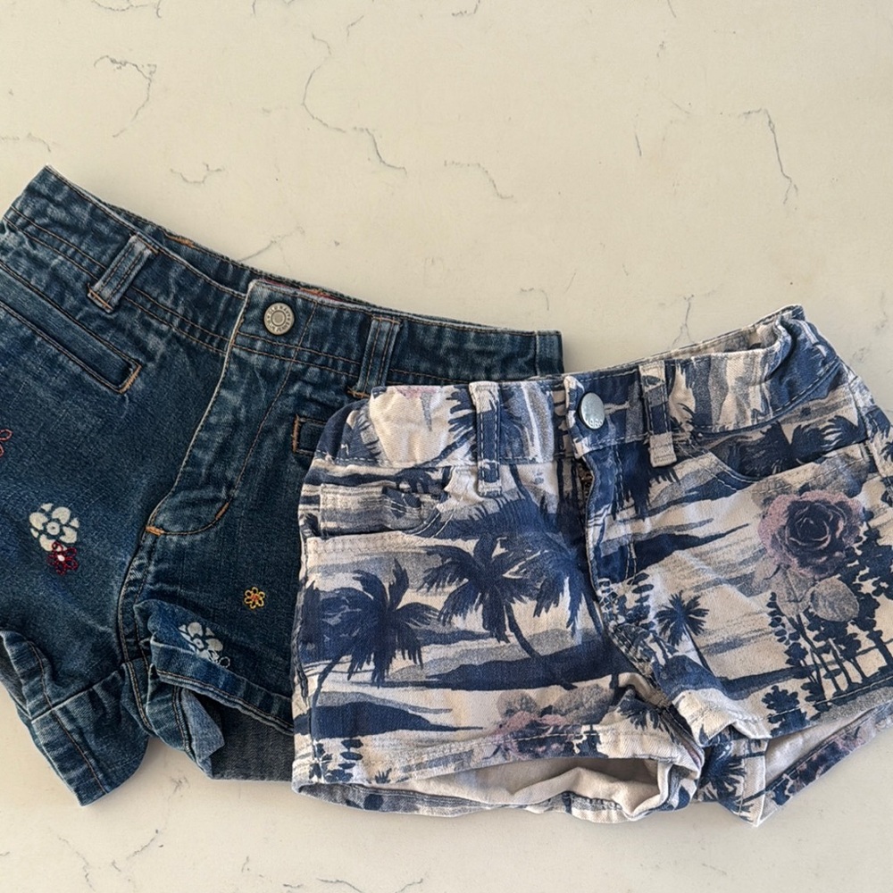 Gap and Old Navy Stylish Denim and Printed Shorts Set size 6 regular